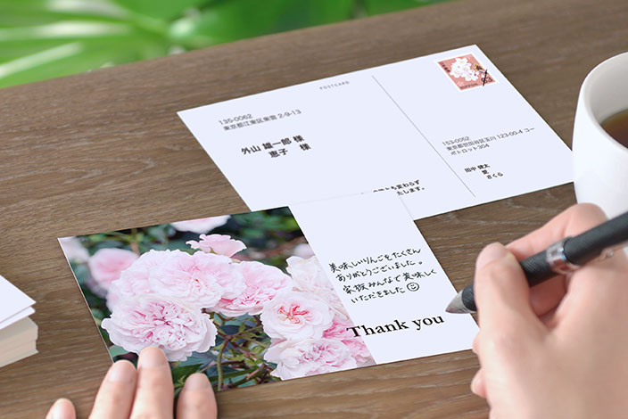 多彩なテンプレートに写真1枚で作る ポストカード・年賀状 税込み・送料無料 ¥500〜